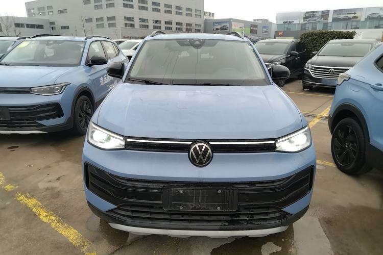 Used Volkswagen Tharu 2025 NewRui 300TSI Prestige Edition