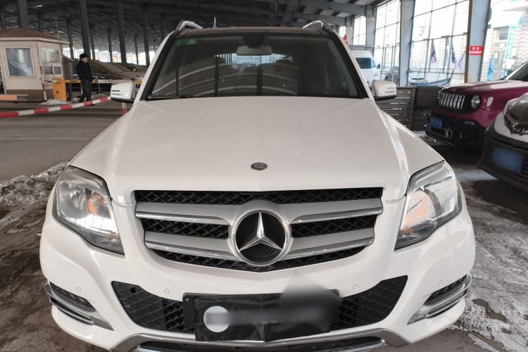 Used Mercedes-Benz GLK-Class 2013 GLK 300 4MATIC Dynamic Sunroof Model
