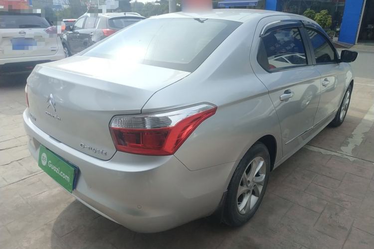 Used Citroen Elysee 2015 Zhishang Edition 1.6L Manual Fashion Model