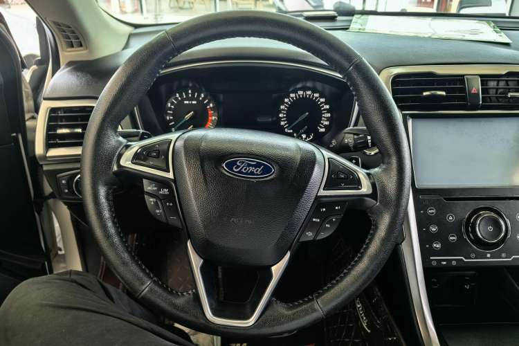 Used Ford Mondeo 2017 EcoBoost 180 Stylish Model
