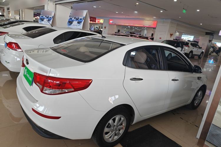 Used Kia K2 2015 Sedan 1.4L Automatic GLS
