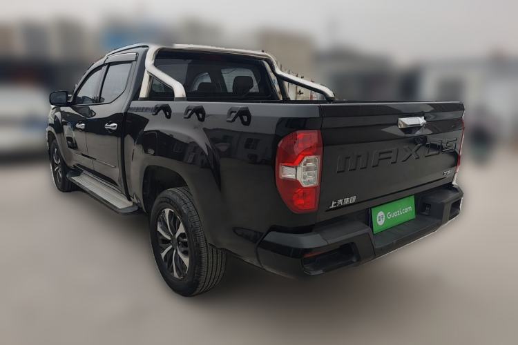 Used SAIC MAXUS T70 2021 2.0T Diesel Manual Two-Wheel-Drive Elite Version with Long Bed and High Ground Clearance