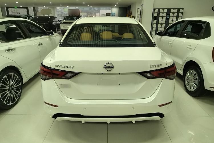 Used Nissan Sylphy 2022 1.6L TOP CVT Luxury Edition
