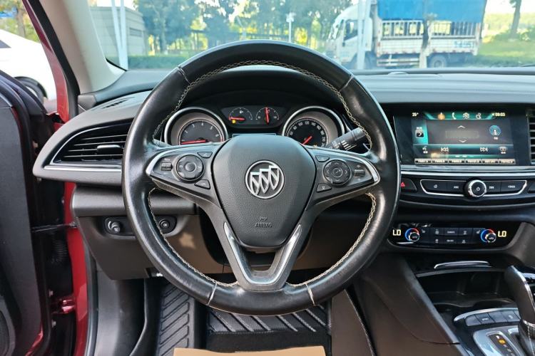 Used Buick Regal 2017 20T Luxury Model
