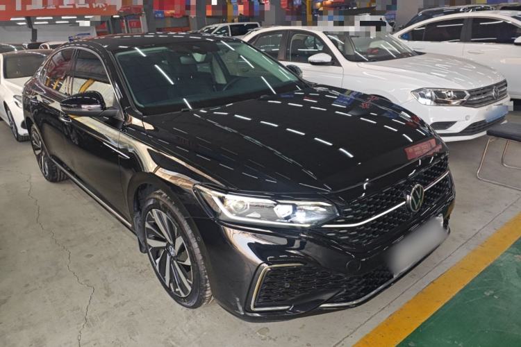 Used Volkswagen Passat 2022 330TSI Starry Luxury Edition
