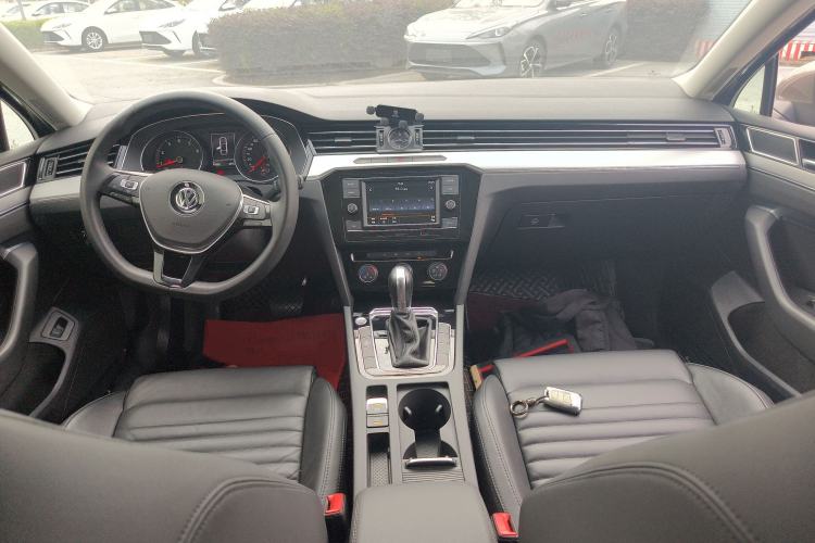 Used Volkswagen Magotan 2019 280TSI DSG Leading Model China VI Standard
