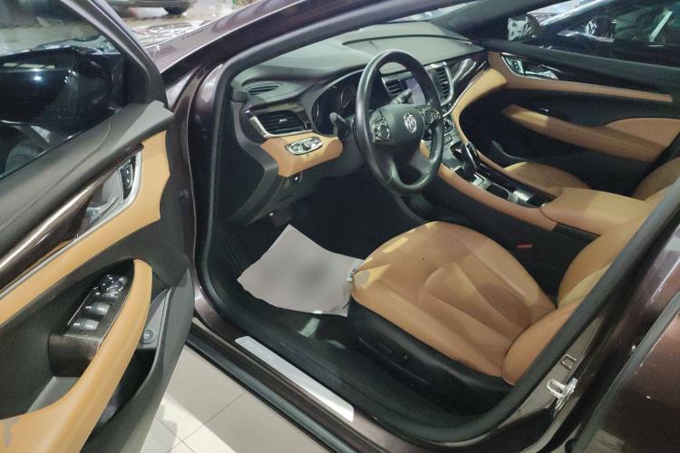 Used Buick LaCrosse 2016 28T Premium Edition
