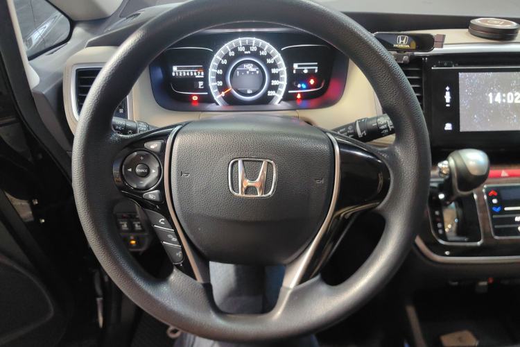 Used Honda Odyssey 2015 Revised 2.4L Luxury Edition
