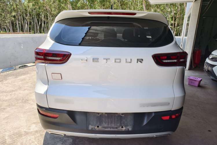 Used Jetour X70M 2020 Revised 1.5T Manual Partner Version 5-Seater
