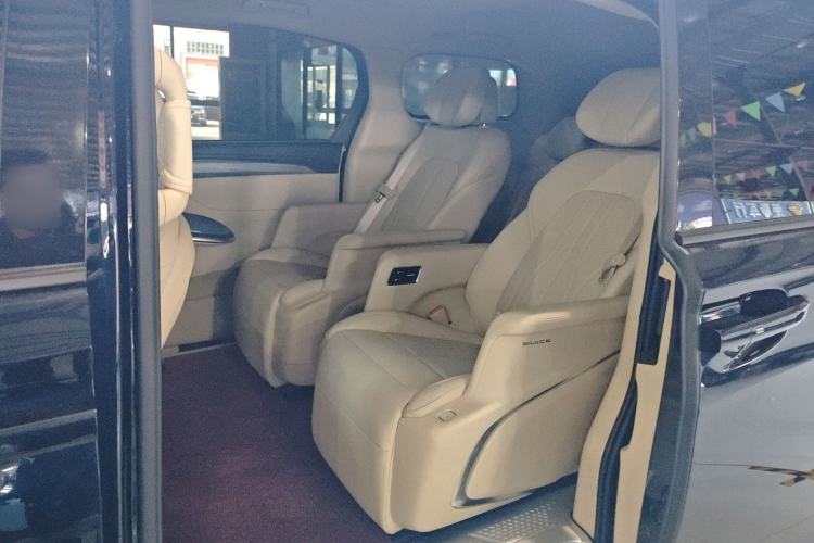 Used Buick GL8 New Energy 2025 Lu Shang Luxury Edition 7-Seater
