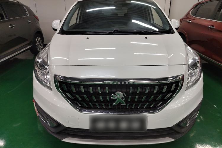 Used Peugeot 3008 2016 2.0L Automatic Classic Edition
