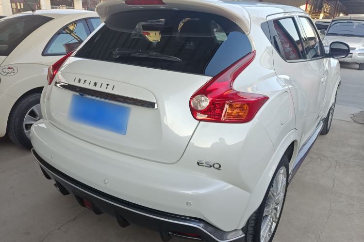 Used Infiniti ESQ 2014 1.6L Spontaneous Edition