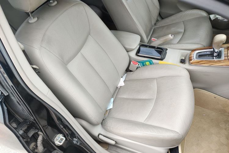 Used Nissan Sylphy 2014 1.6XV CVT Deluxe Edition
