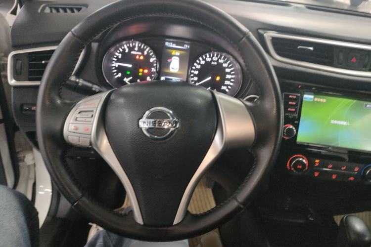 Used Nissan Qashqai 2016 2.0L CVT Luxury Edition
