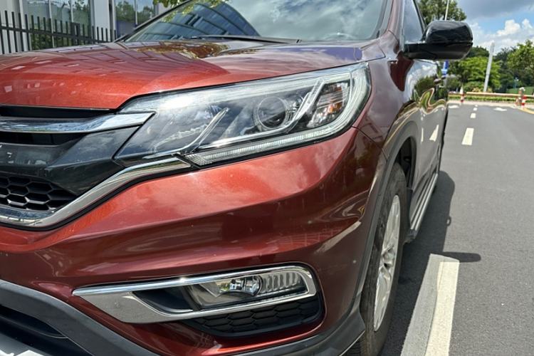 Used Honda CR-V 2016 2.0L two-wheel drive Urban Edition
