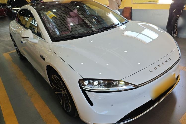 Used Hima Luxeed S7 2024 Pro Model
