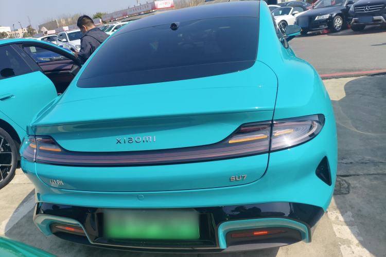 Used Xiaomi Auto SU7 2024 Rear-Drive Long-Range Intelligent Driving Version
