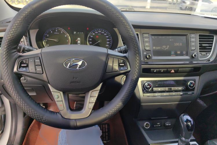 Used Hyundai Mistra 2016 1.8L Automatic Deluxe DLX Model
