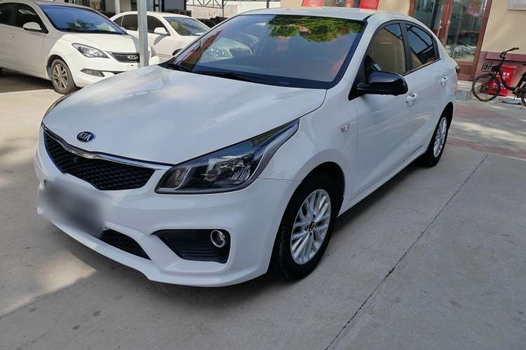 Used Kia K2 2017 Sedan 1.4L Manual Transmission GLS
