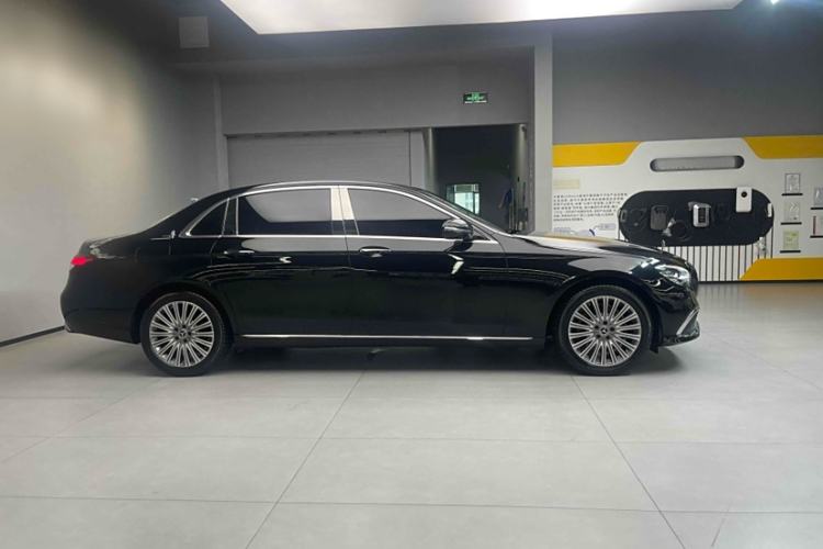 Used Mercedes-Benz E-Class 2021 E 300 L Luxury Model
