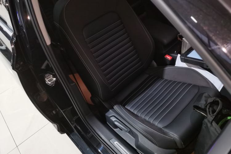 Used Volkswagen Magotan 2020 280TSI DSG Comfort Edition
