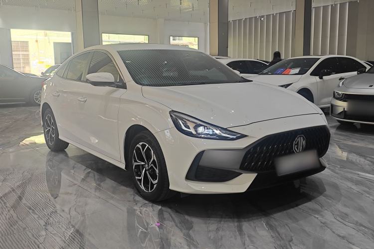 Used MG 5 2022 180 DVVT CVT Youth Luxury Edition
