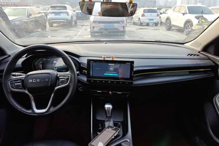 Used Roewe i5 2021 Revised Version 1.5L CVT Diamond Edition
