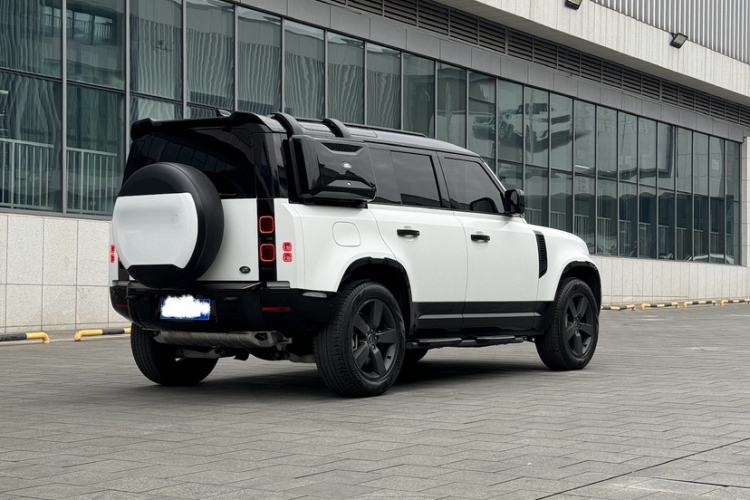 Used Land Rover Defender 2022 110 P400 X-DYNAMIC HSE
