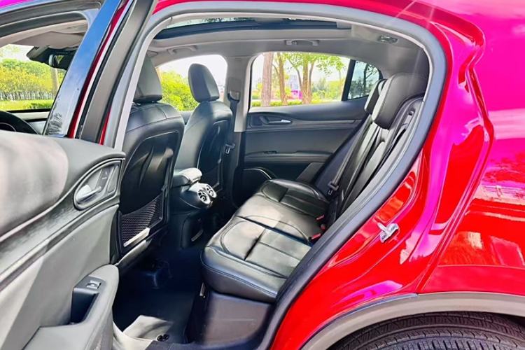 Used Alfa Romeo Stelvio 2017 2.0T 200HP Elite Edition
