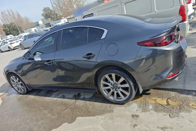 Used Mazda Mazda 3 Axela 2021 2.0L Automatic ZhiXuan Edition
