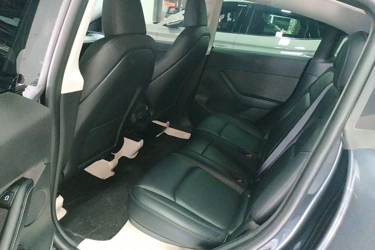 Used Tesla Model Y 2024 Rear-Wheel-Drive Version
