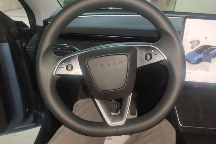 Used Tesla Model Y 2025 Rear-Wheel Drive First Edition
