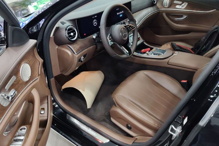 Used Mercedes-Benz E-Class 2022 Revised Version E 300 L Luxury Edition
