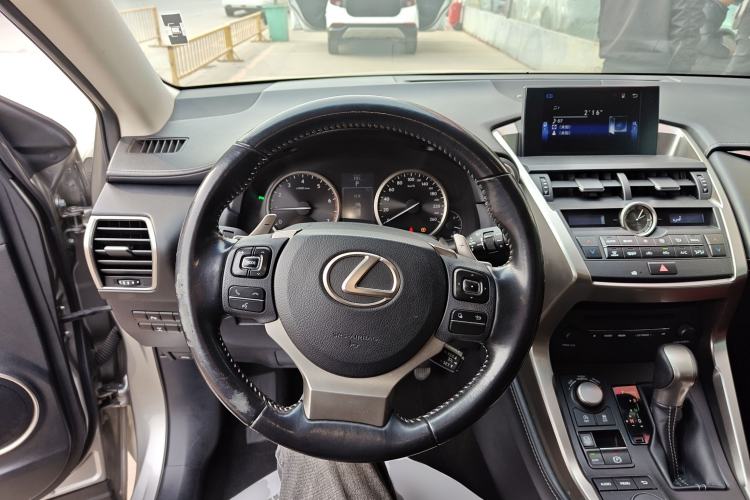 Used Lexus NX 2015 200T All-Wheel-Drive Fēngshàng Edition
