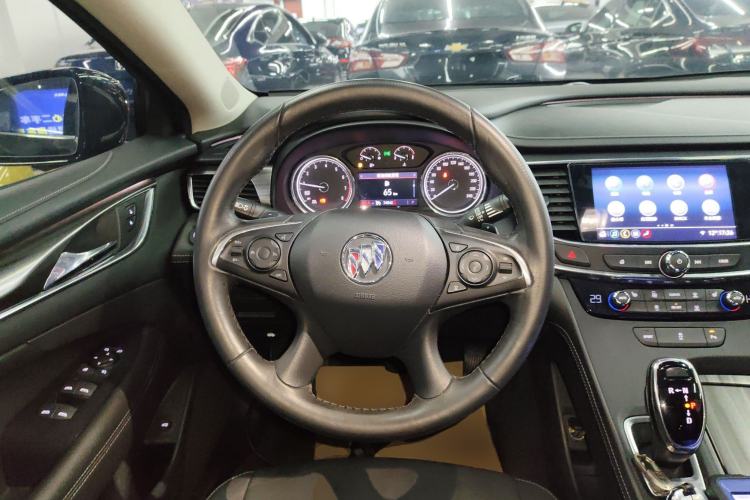 Used Buick LaCrosse 2022 652T Luxury Version
