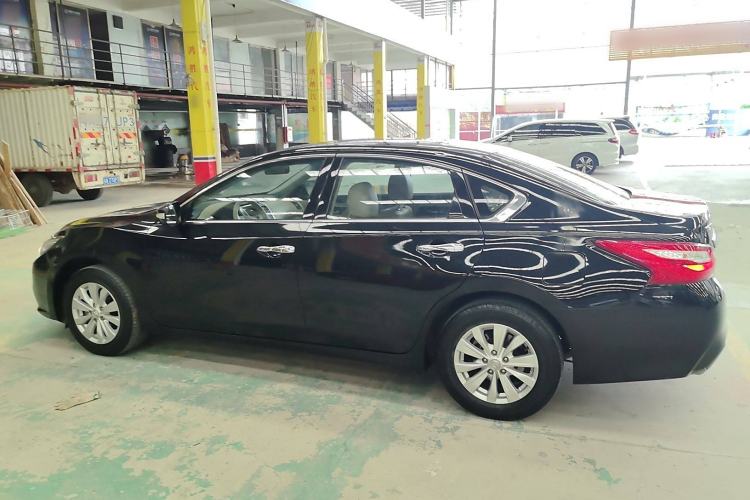 Used Nissan Teana 2016 2.0L XE Fashion Edition
