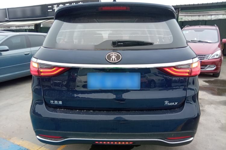 Used BYD Song MAX 2017 1.5T Automatic Smart Connect Elite 7-Seater
