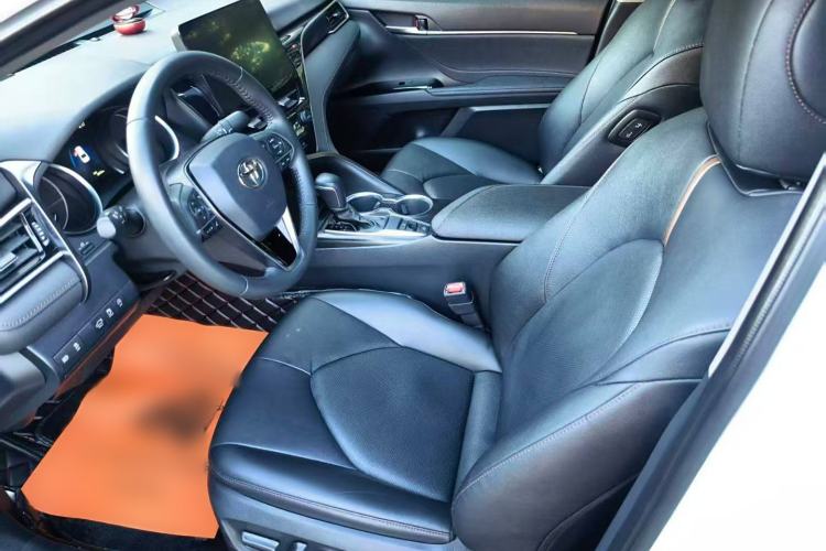 Used Toyota Camry 2021 2.0G Luxury Edition
