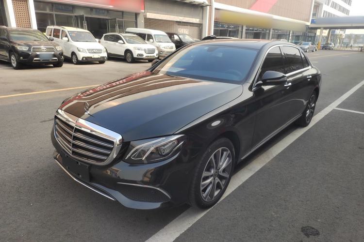 Used Mercedes-Benz E-Class 2019 E 260 L
