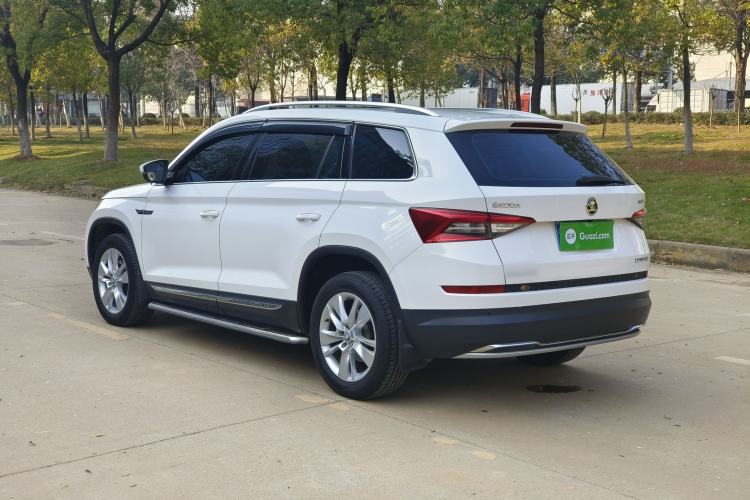 Used Skoda Kodiaq 2018 Facelifted TSI330 5-Seater Two-Wheel-Drive Luxury Enjoyment Edition
