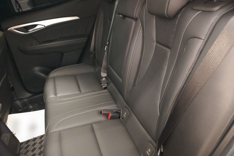 Used Buick Envision 2025 25T Entry-Grade Platinum Edition
