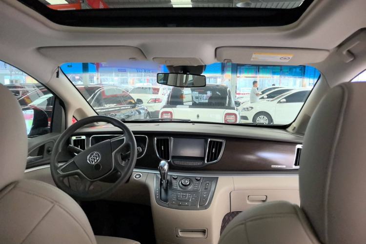 Used Buick GL8 2013 2.4L CT Luxury Business Comfort Edition
