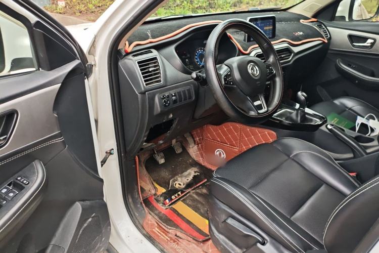 Used Dongfeng Fengon S560 2018 1.8L Manual Urban Model 7 Seats