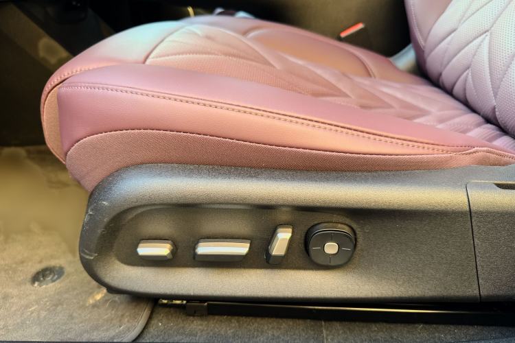 Used Nio ET5 2025 75 kWh