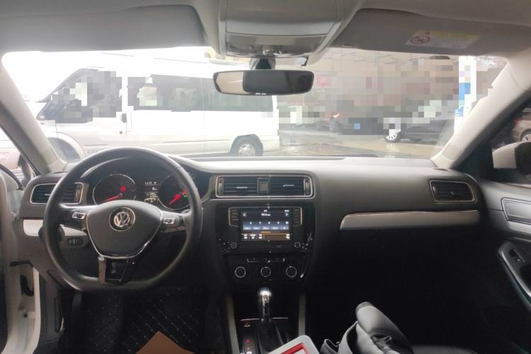 Used Volkswagen Sagitar 2018 1.6L Automatic Comfort Model
