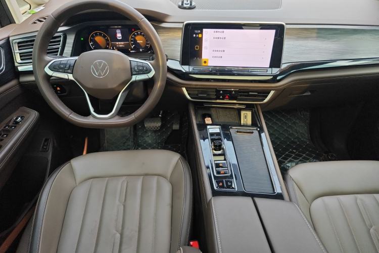 Used Volkswagen Viloran 2024 330TSI Luxury Edition