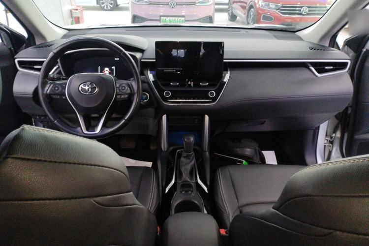 Used Toyota FRONTLANDER 2023 2.0L Smart Electric Hybrid Dual-Engine Deluxe Version
