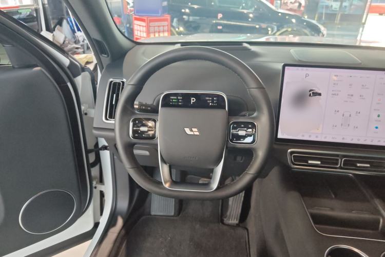 Used Li Auto L7 2023 Air model
