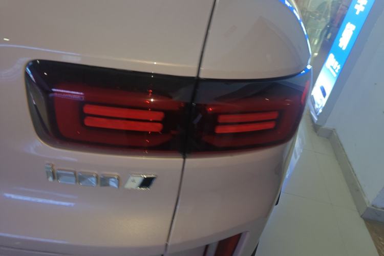 Used Geely Auto icon 2025 Linglong 1.5TD Ruyi Edition