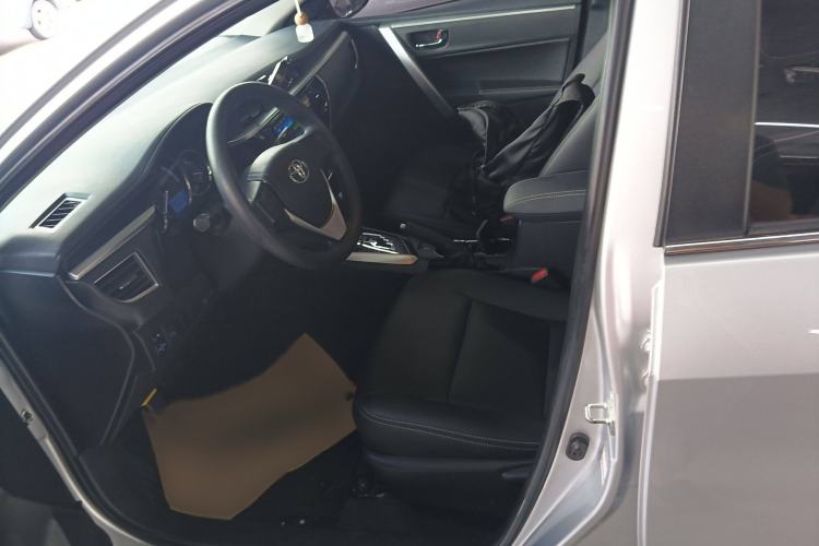 Used Toyota Corolla 2017 Revised Version 1.6L S-CVT GL
